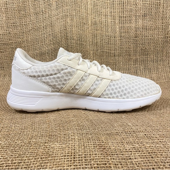 adidas running shoe lite weight white Size 10 - Picture 3 of 9
